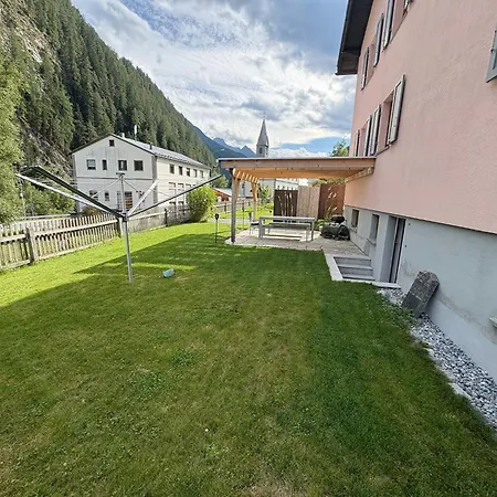 Apartment Chasa Janett